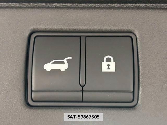 Nissan X-TRAIL 2022-08 7819037-6