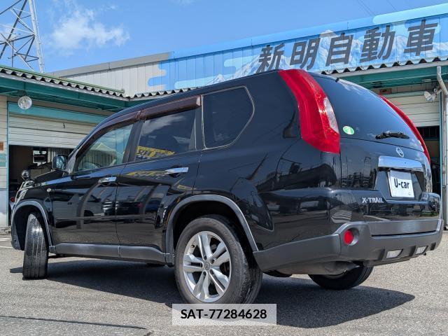Nissan X-TRAIL 2011-11 7819074-11