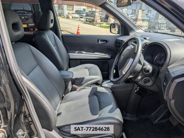 Nissan X-TRAIL 2011-11 7819074-5