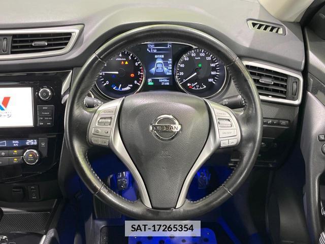 Nissan X-TRAIL 2015-12 7819832-11