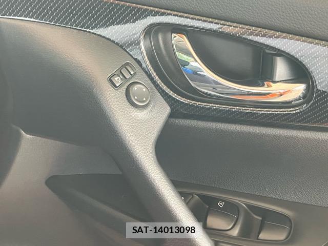 Nissan X-TRAIL 2017-06 7820073-19