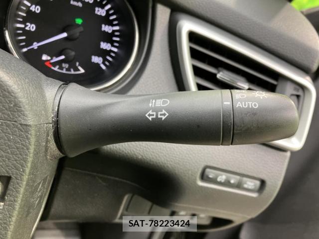 Nissan X-TRAIL 2015-05 7821237-15