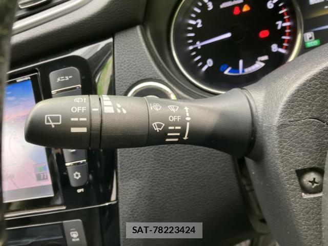 Nissan X-TRAIL 2015-05 7821237-16