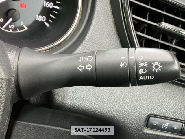 Nissan X-TRAIL 2019-08 7821438-14