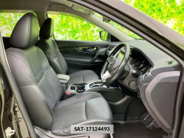 Nissan X-TRAIL 2019-08 7821438-3