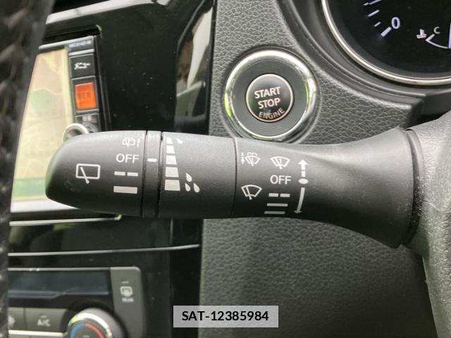 Nissan X-TRAIL 2015-04 7821467-15