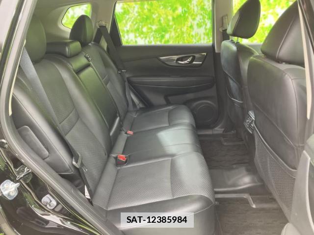 Nissan X-TRAIL 2015-04 7821467-4