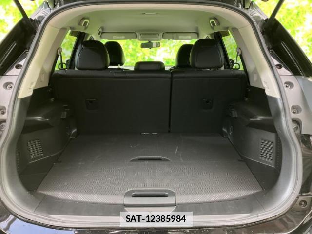 Nissan X-TRAIL 2015-04 7821467-7