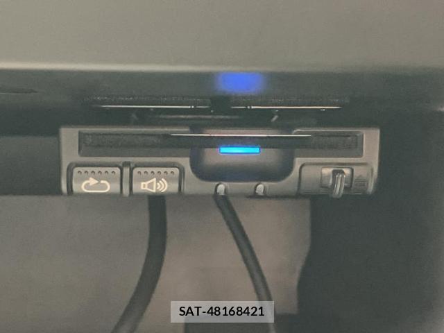 Nissan X-TRAIL 2018-02 7821553-12
