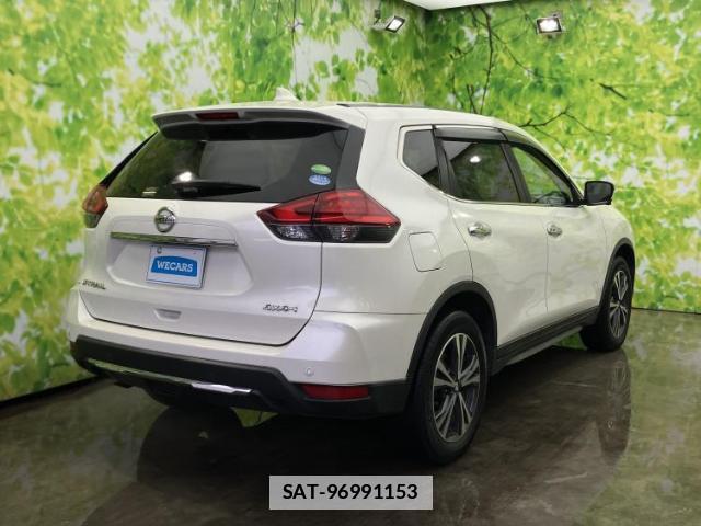 Nissan X-TRAIL 2019-04 7821621-2