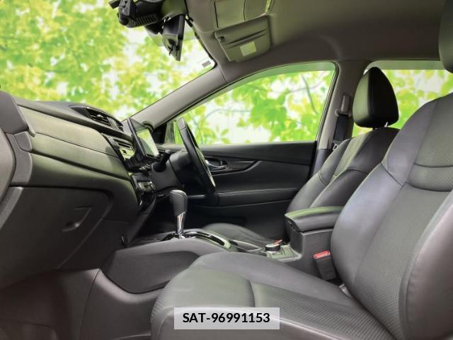 Nissan X-TRAIL 2019-04 7821621-5