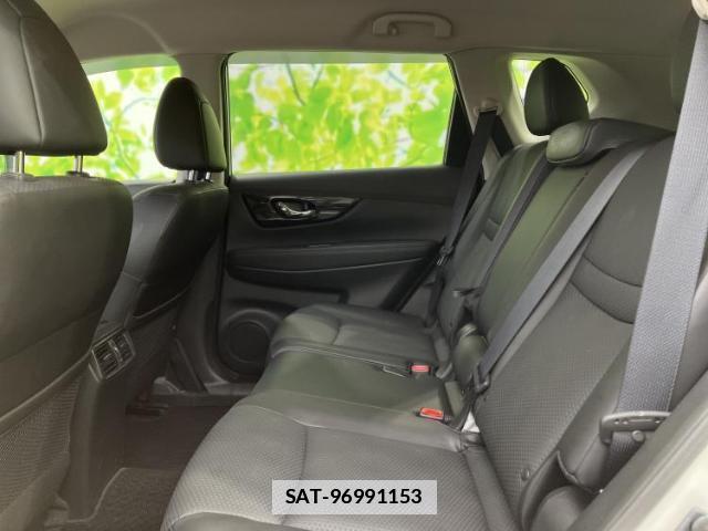Nissan X-TRAIL 2019-04 7821621-6