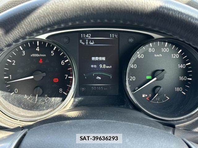 Nissan X-TRAIL 2017-03 7821813-13