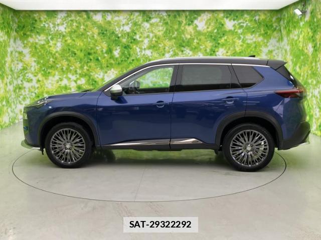 Nissan X-TRAIL 2022-10 7821859-1