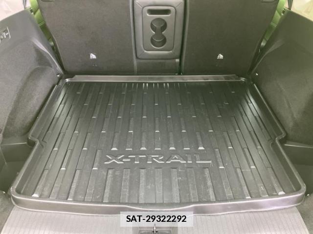 Nissan X-TRAIL 2022-10 7821859-7
