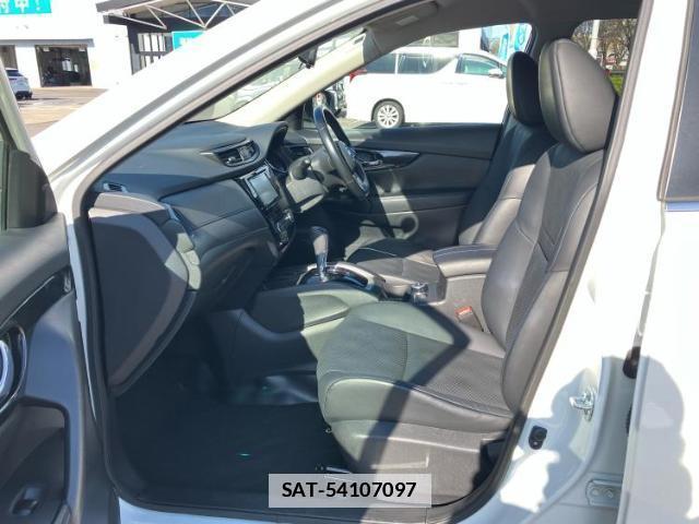 Nissan X-TRAIL 2018-03 7821964-6