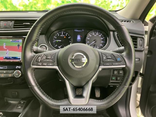 Nissan X-TRAIL 2018-02 7822134-15