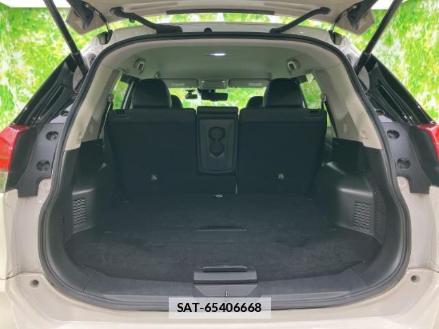 Nissan X-TRAIL 2018-02 7822134-7
