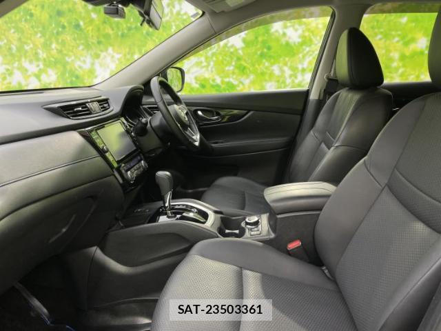 Nissan X-TRAIL 2018-11 7822496-6