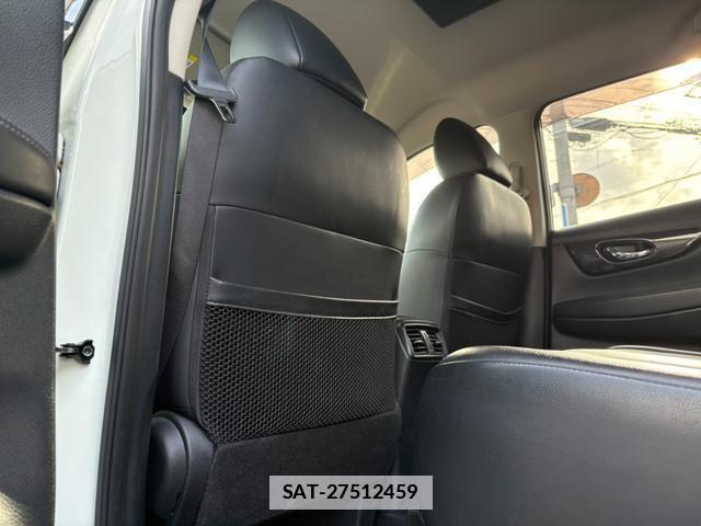 Nissan X-TRAIL 2018-03 7822716-16