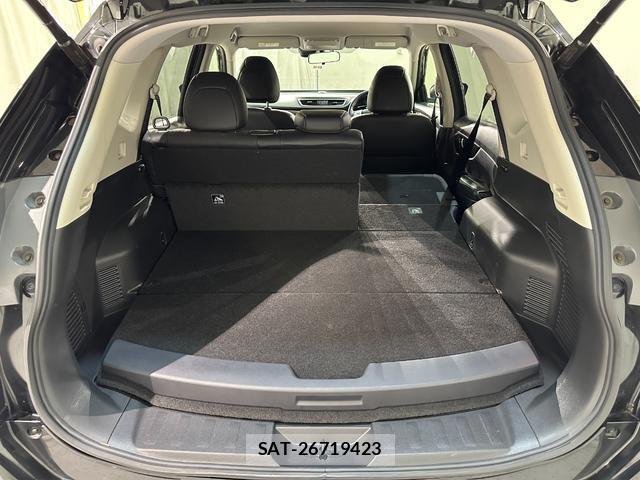 Nissan X-TRAIL 2015-07 7823248-17
