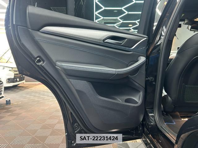 Bmw X3 2017-12 7816878-13