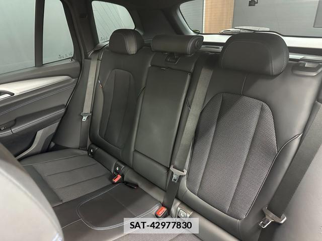 Bmw X3 2018-06 7816906-3