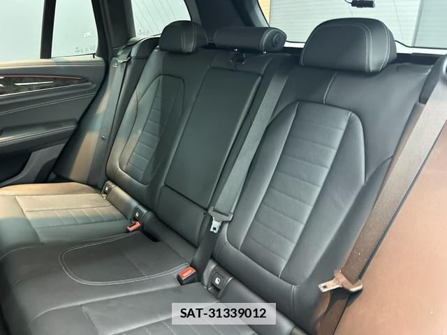 Bmw X3 2018-03 7816916-2