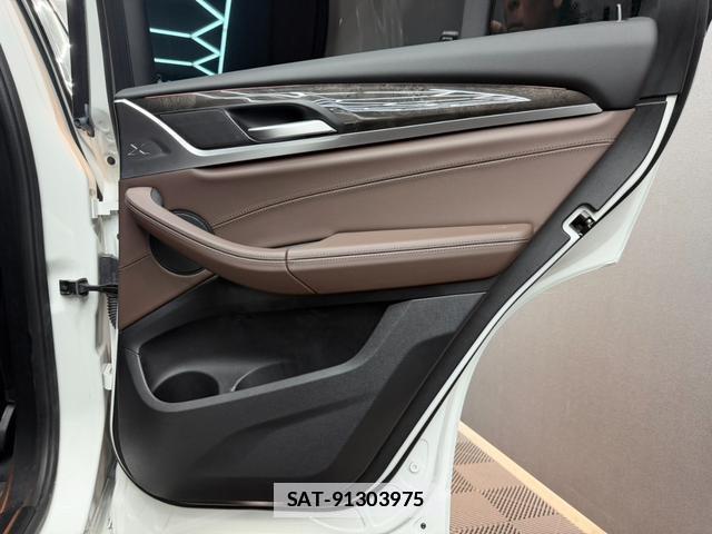 Bmw X4 2021-01 7816870-12