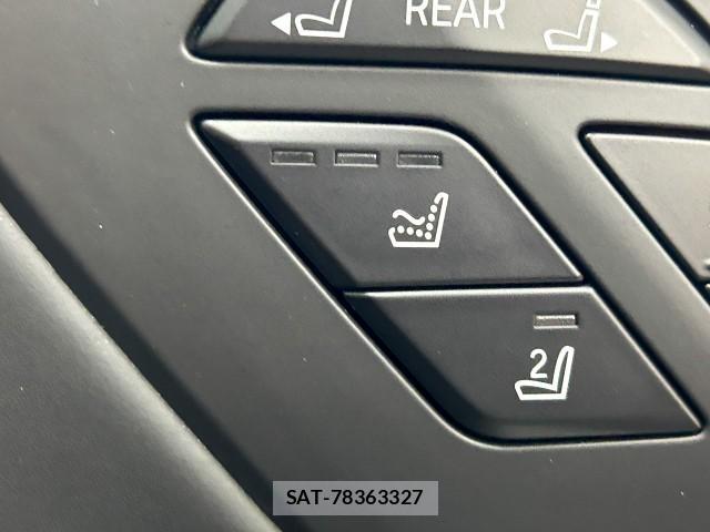 Bmw X7 2021-06 7812092-11