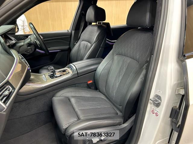 Bmw X7 2021-06 7812092-19