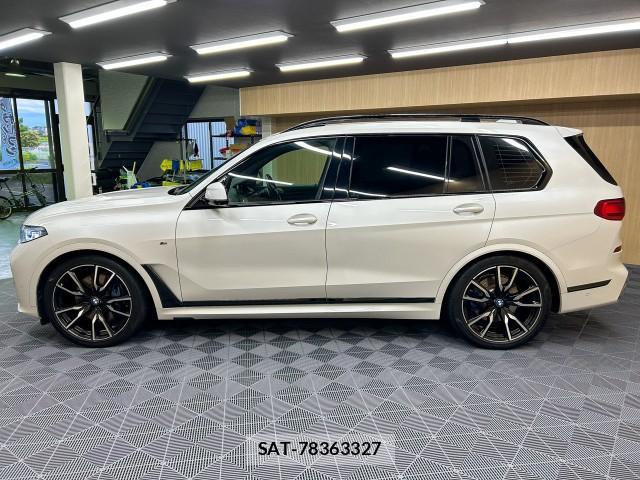 Bmw X7 2021-06 7812092-2