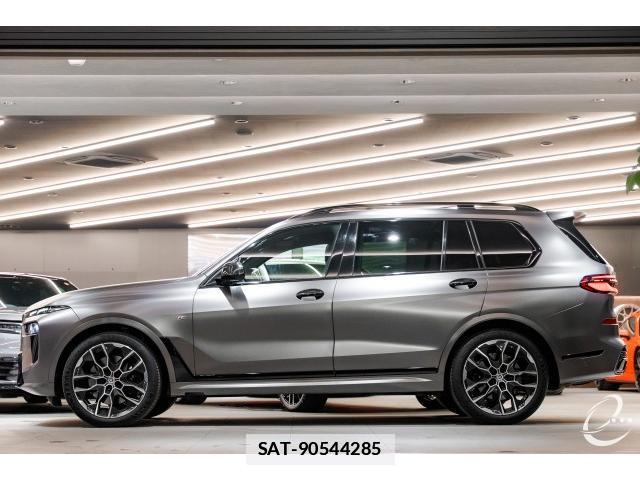 Bmw X7 2023-04 7814752-7