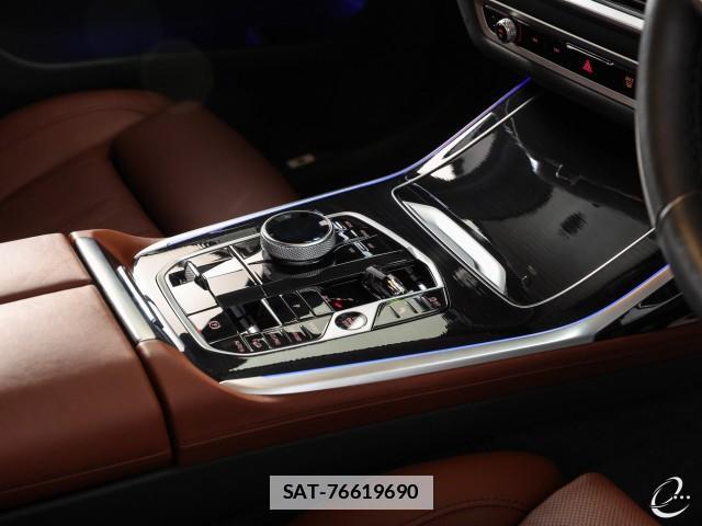 Bmw X7 2023-07 7814760-10