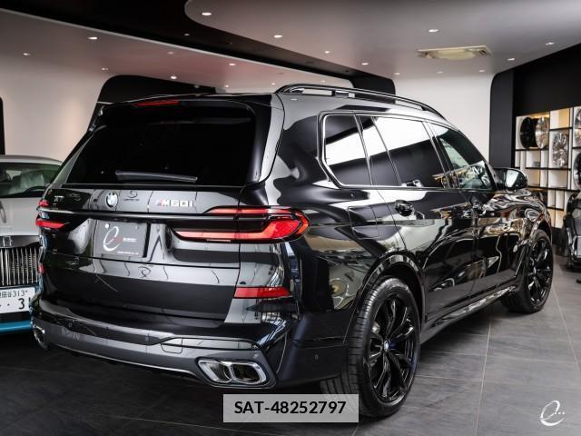 Bmw X7 2023-10 7814816-1