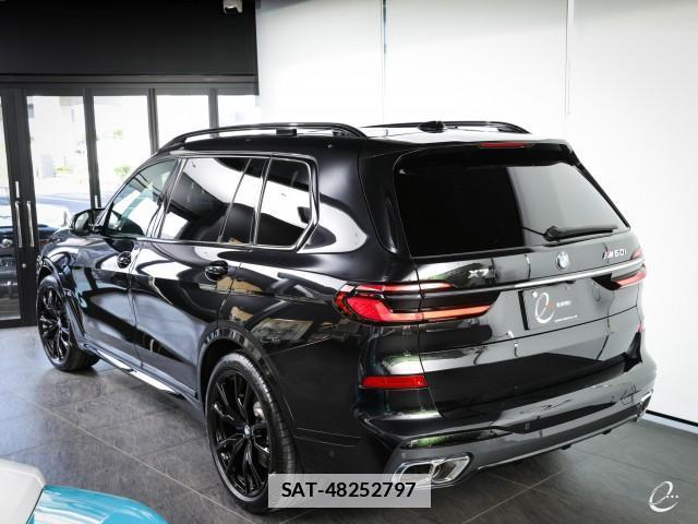 Bmw X7 2023-10 7814816-17