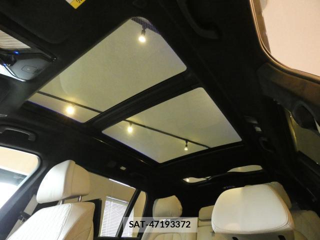 Bmw X7 2022-02 7820225-7