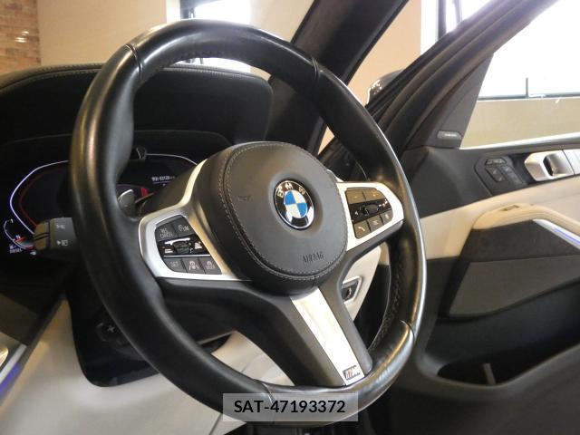 Bmw X7 2022-02 7820225-8