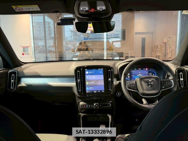 Volvo XC40 2025-03 7812252-1
