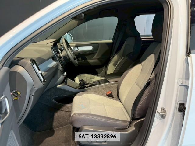 Volvo XC40 2025-03 7812252-15