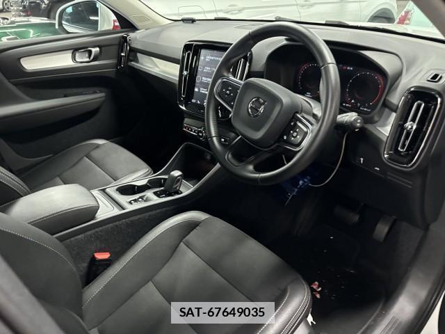 Volvo XC40 2020-06 7813394-9