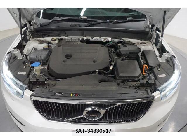 Volvo XC40 2021-03 7813699-14