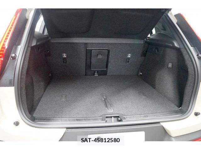 Volvo XC40 2026-03 7813703-15