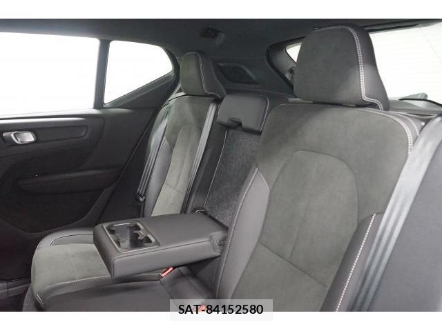 Volvo XC40 2026-03 7813704-14
