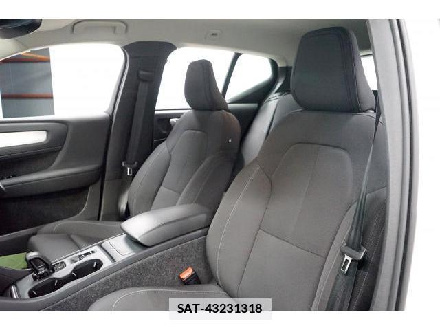 Volvo XC40 2021-12 7813706-14