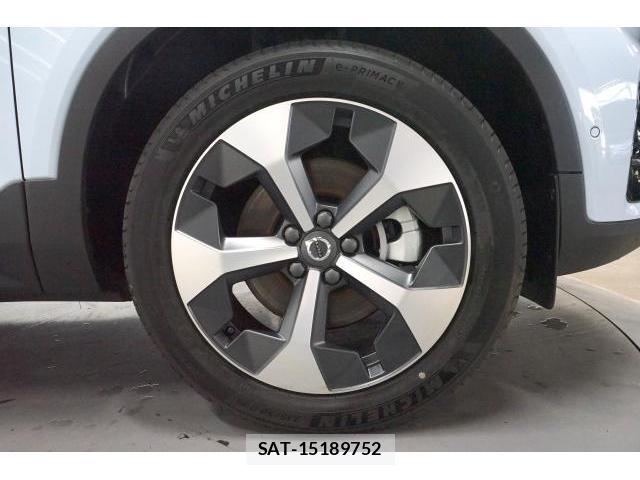 Volvo XC40 2026-03 7813707-17