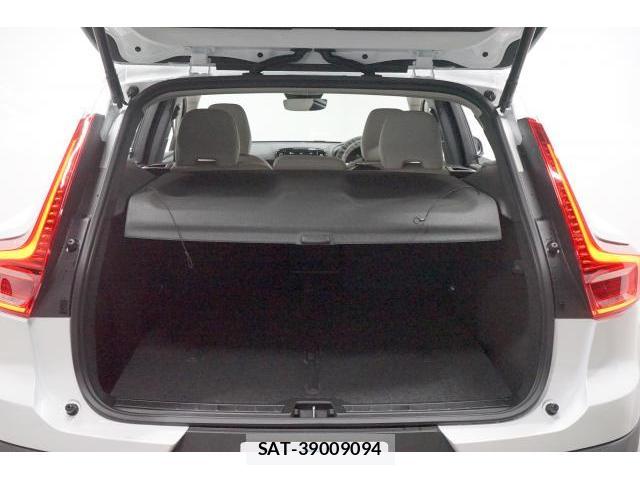 Volvo XC40 2026-03 7813708-16