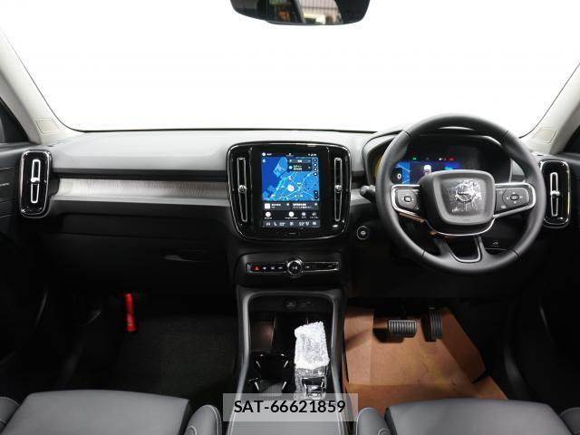 Volvo XC40 2026-03 7813711-2