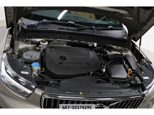 Volvo XC40 2021-09 7813712-15