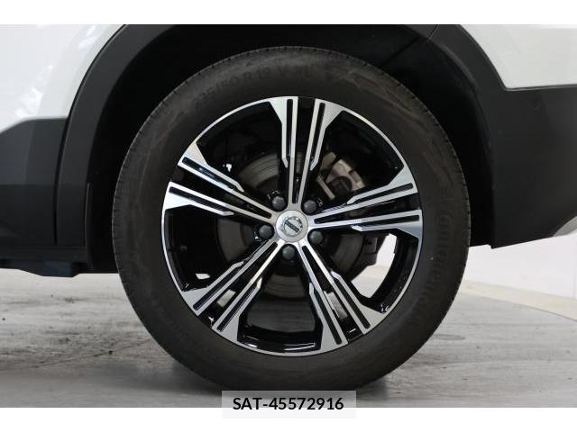 Volvo XC40 2022-02 7813713-17